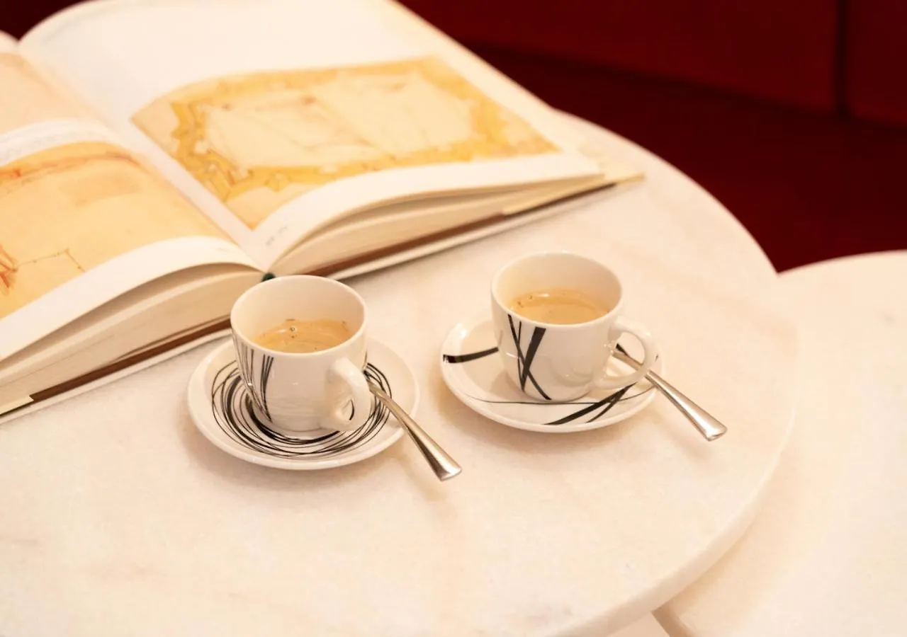 Fil Rouge Apartment - Elegant Stay In Lucca Historic Center Itália